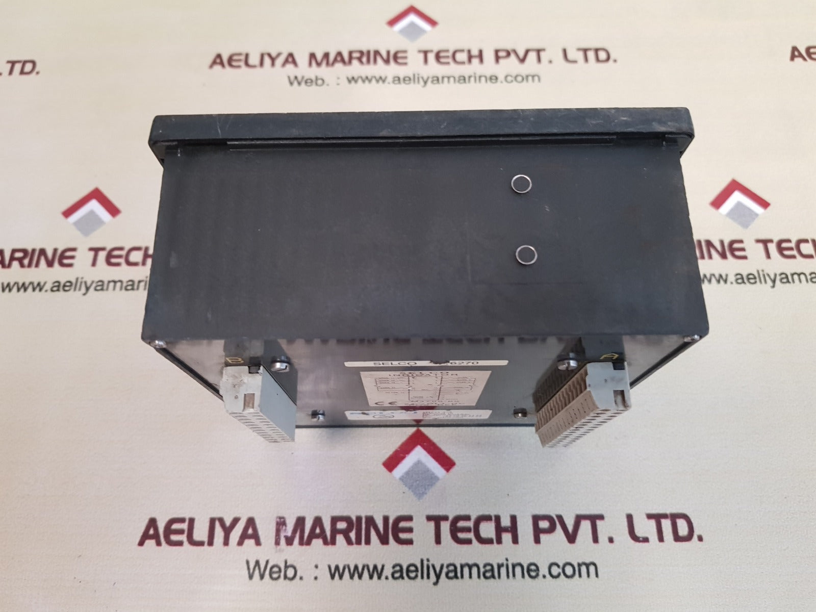 Selco m4700-00 alarm indicator 24v 