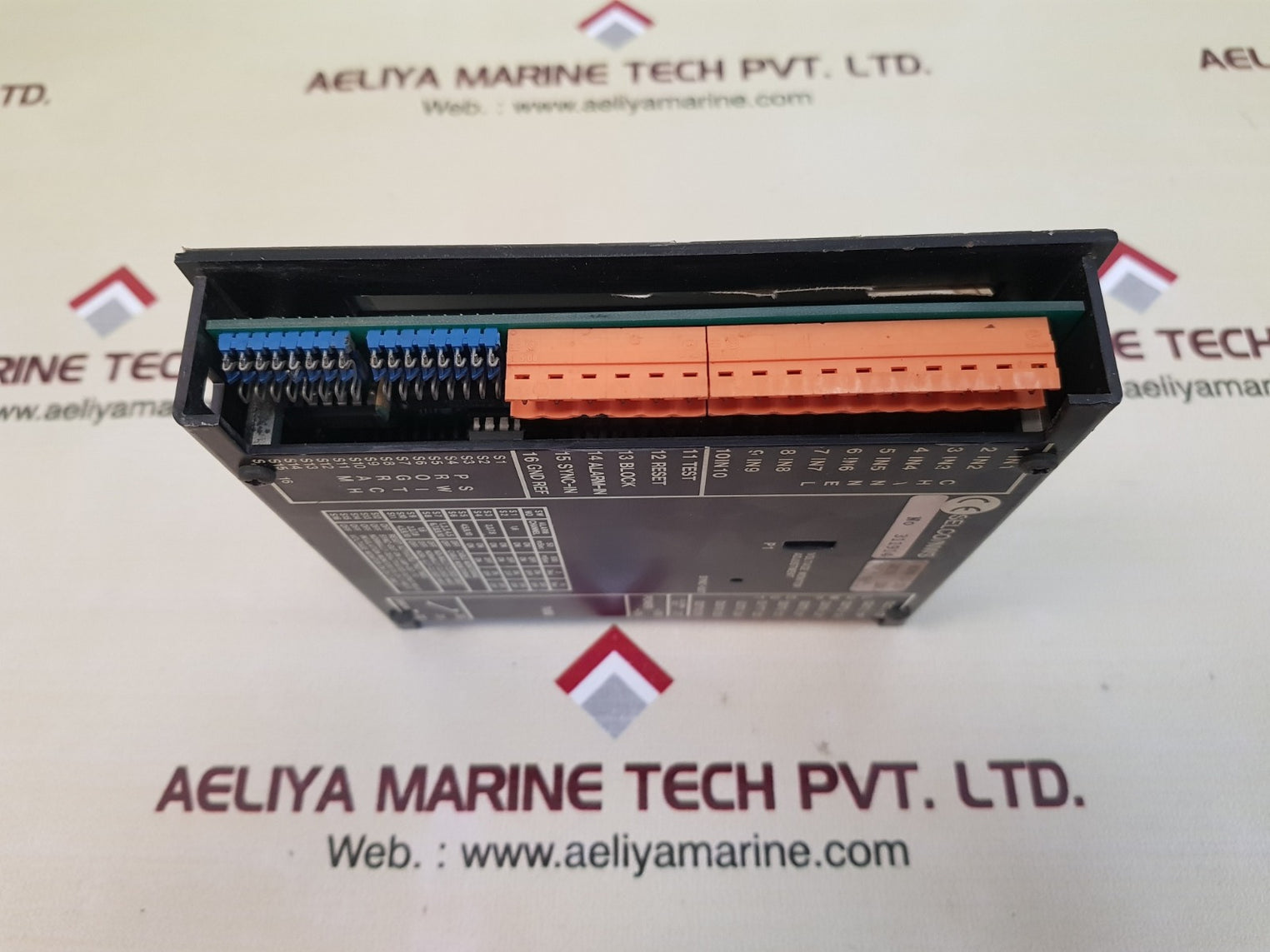 Selco/nws m1000-24-10b alarm annunciator 