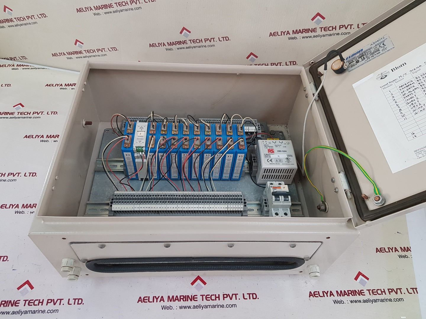 Blom maritime position monitoring system