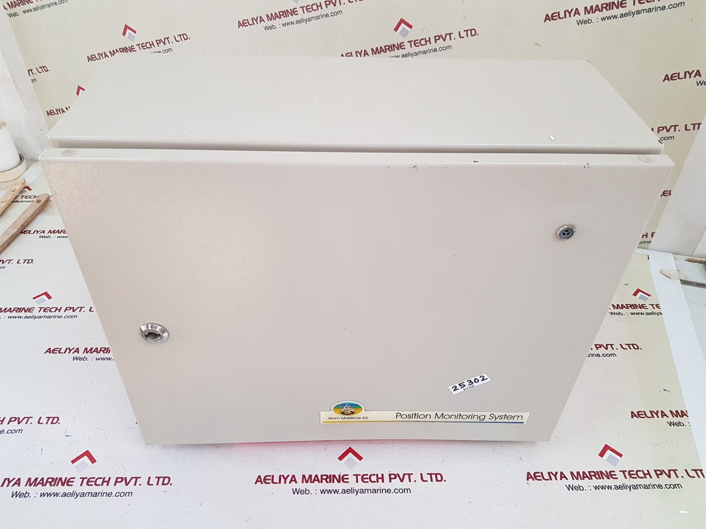 Blom maritime position monitoring system