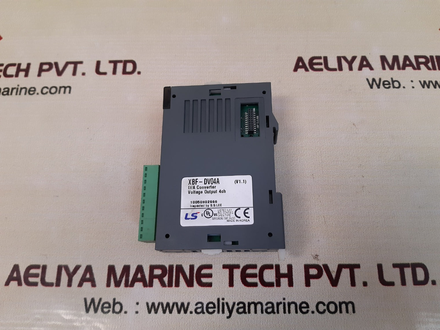 Ls xbf-dv04a analog output module 