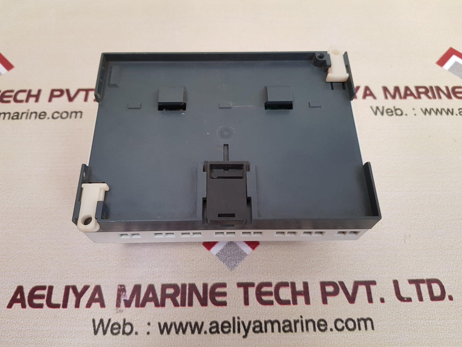 Crouzet millenium 3 cd20 logic controller