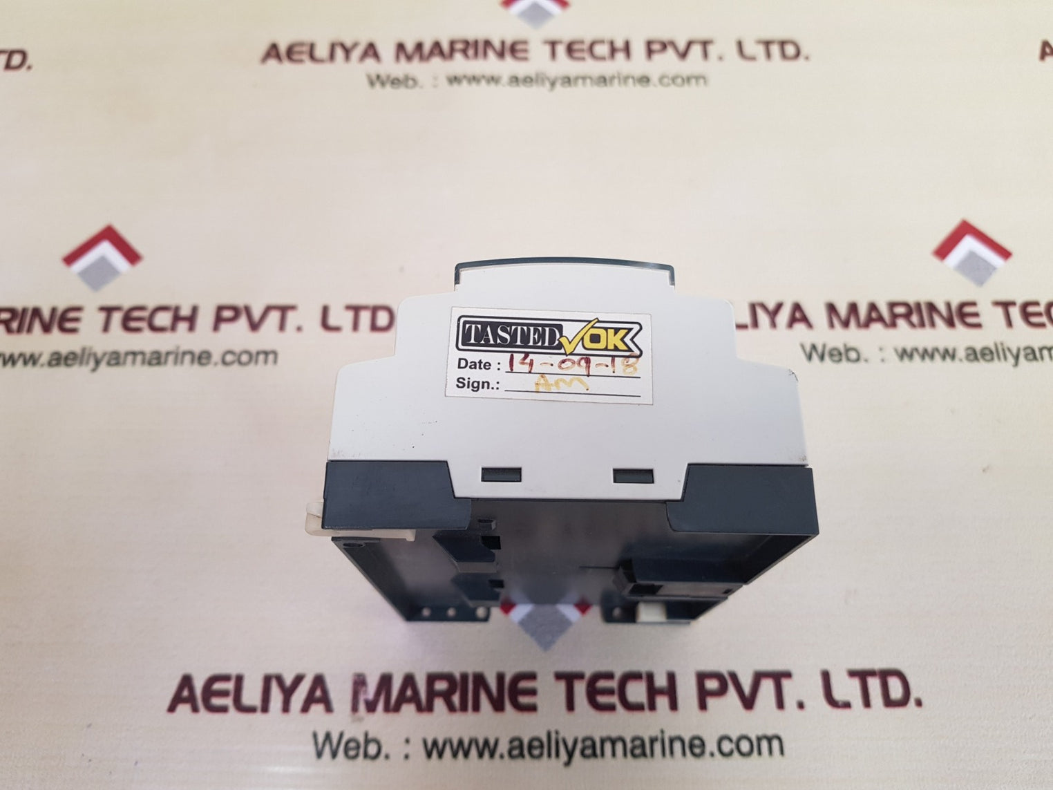 Crouzet millenium 3 cd20 logic controller