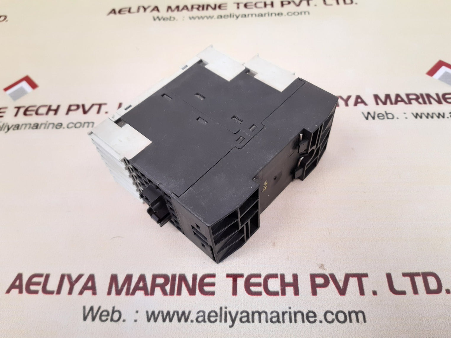 Siemens simocode pro c 3uf7000-1au00-0 motor control module 