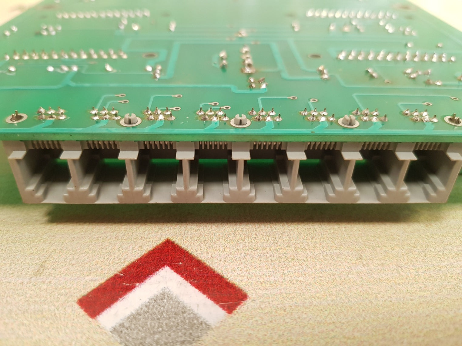 96-52-126 8-channel breakout board