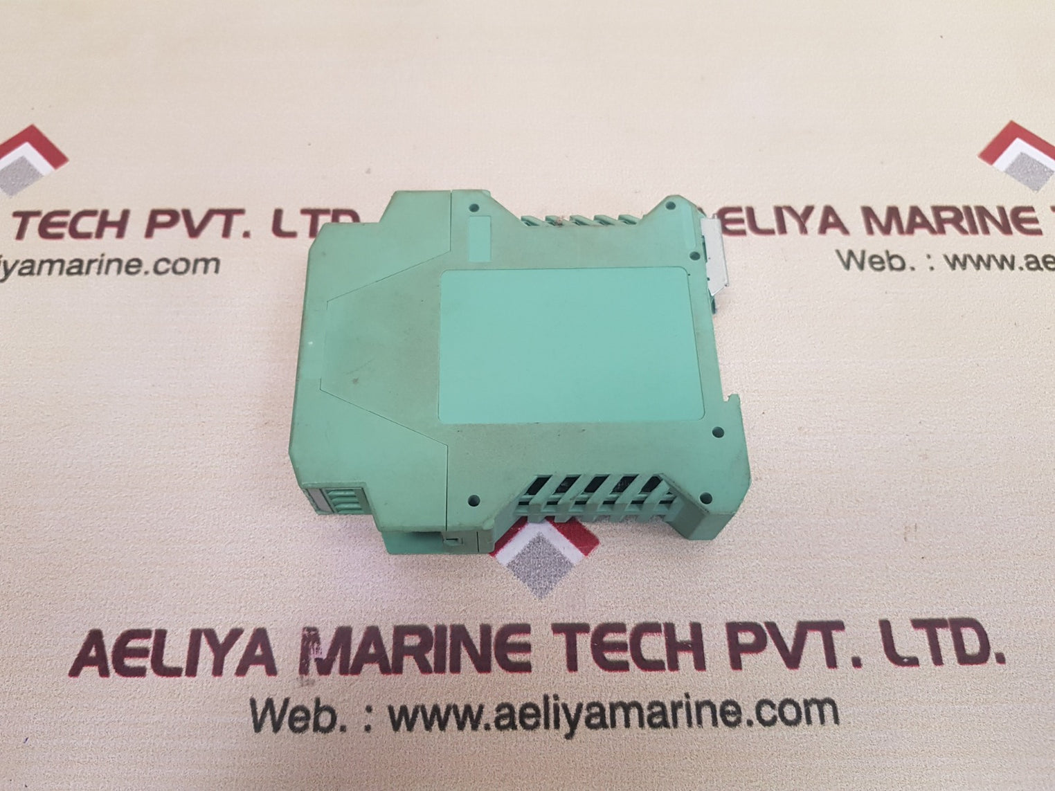 Yudian ai-7021 analog signal isolator
