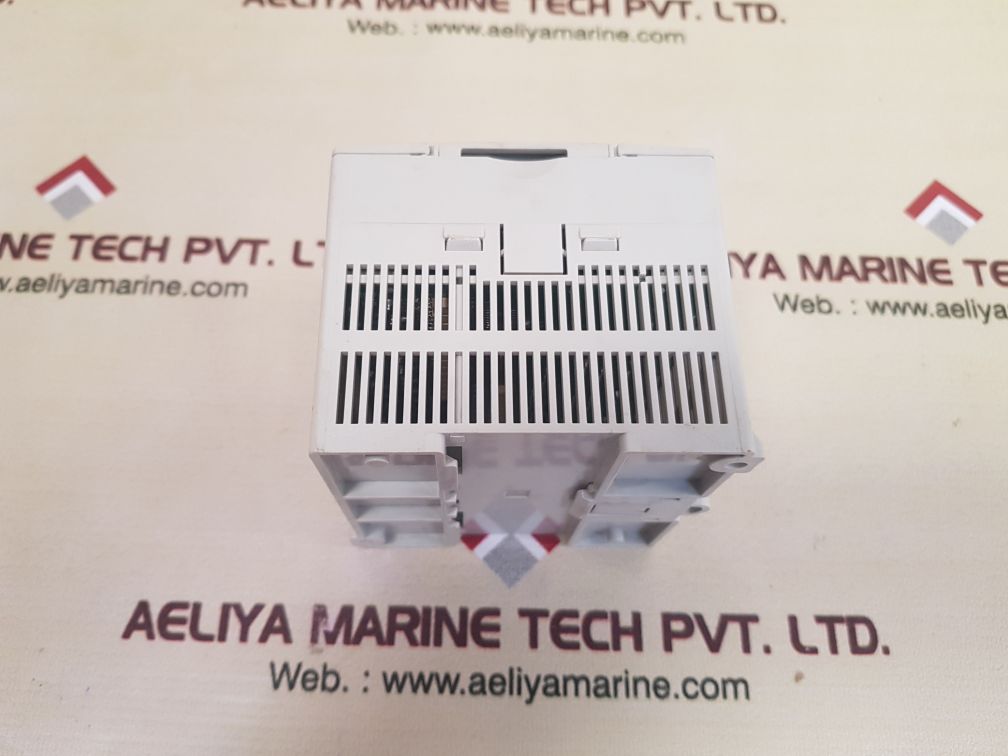 Allen-bradley 2001-nx7-28edr plc module 12 relay outputs ser.a rev.b 