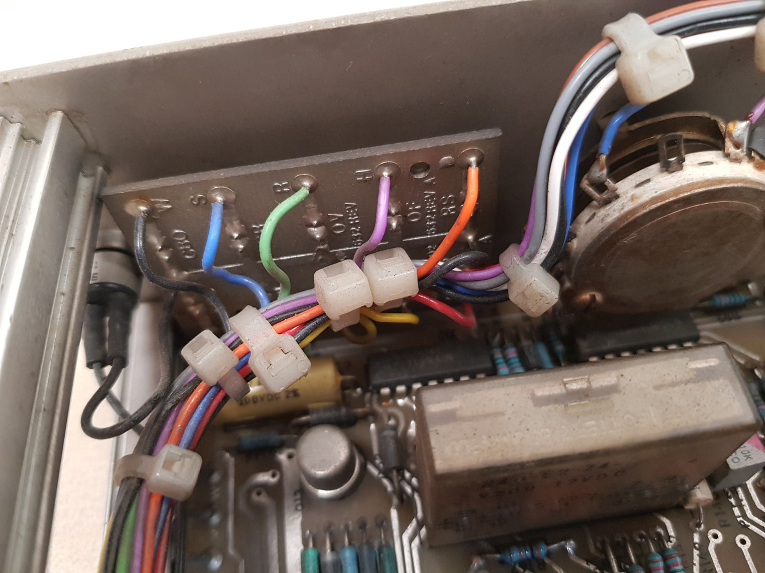 Integrated power systems 1981 metering module