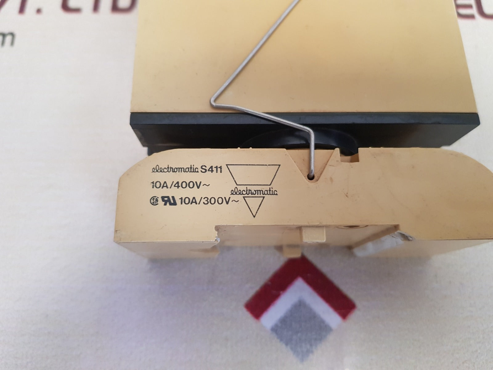 Electromatic s-system sa 105 220 delay on operate