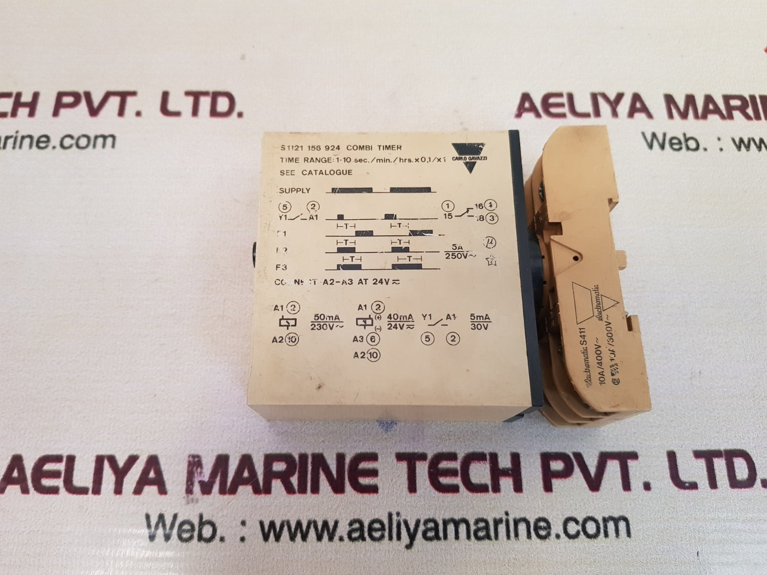 Carlo gavazzi s 1121 156 924 combi timer with base