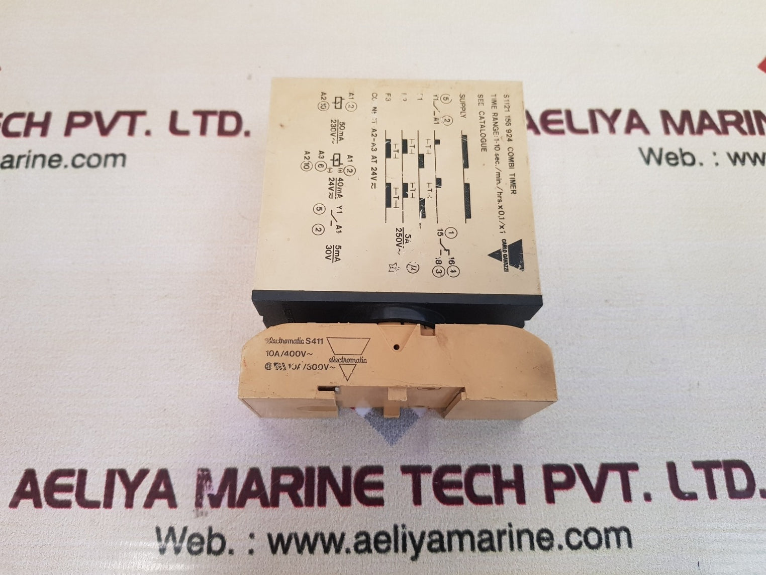 Carlo gavazzi s 1121 156 924 combi timer with base