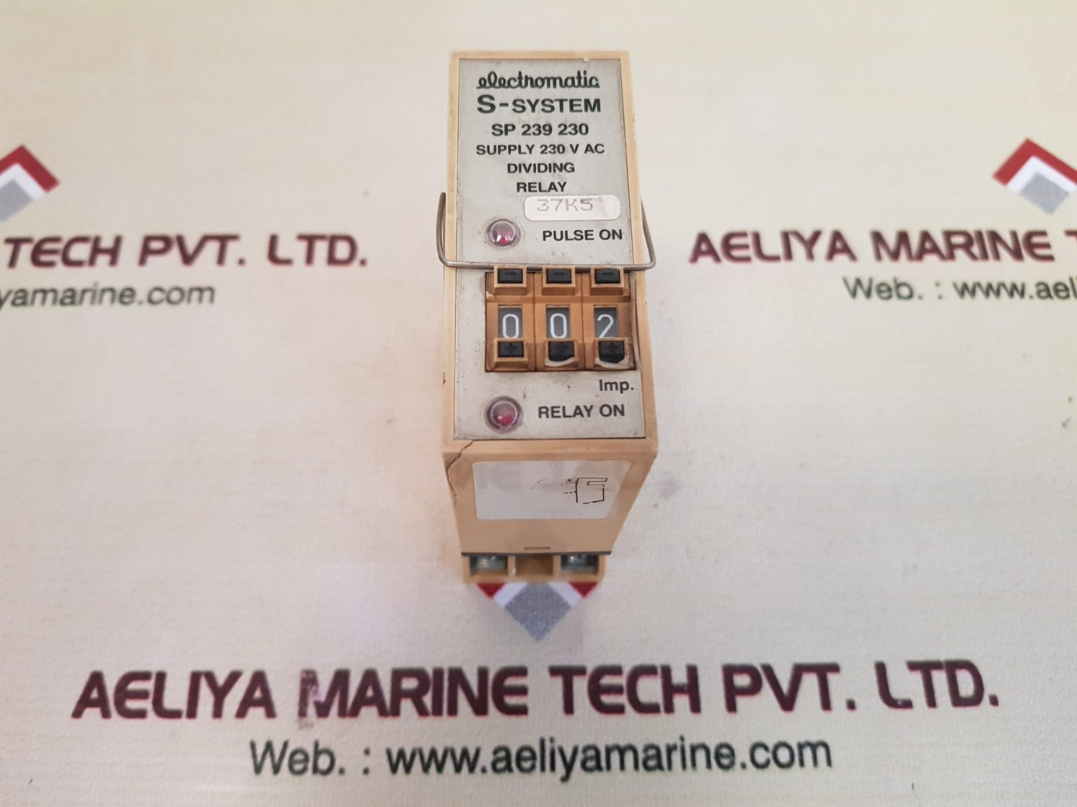 Electromatic s-system sp 239 230 dividing relay