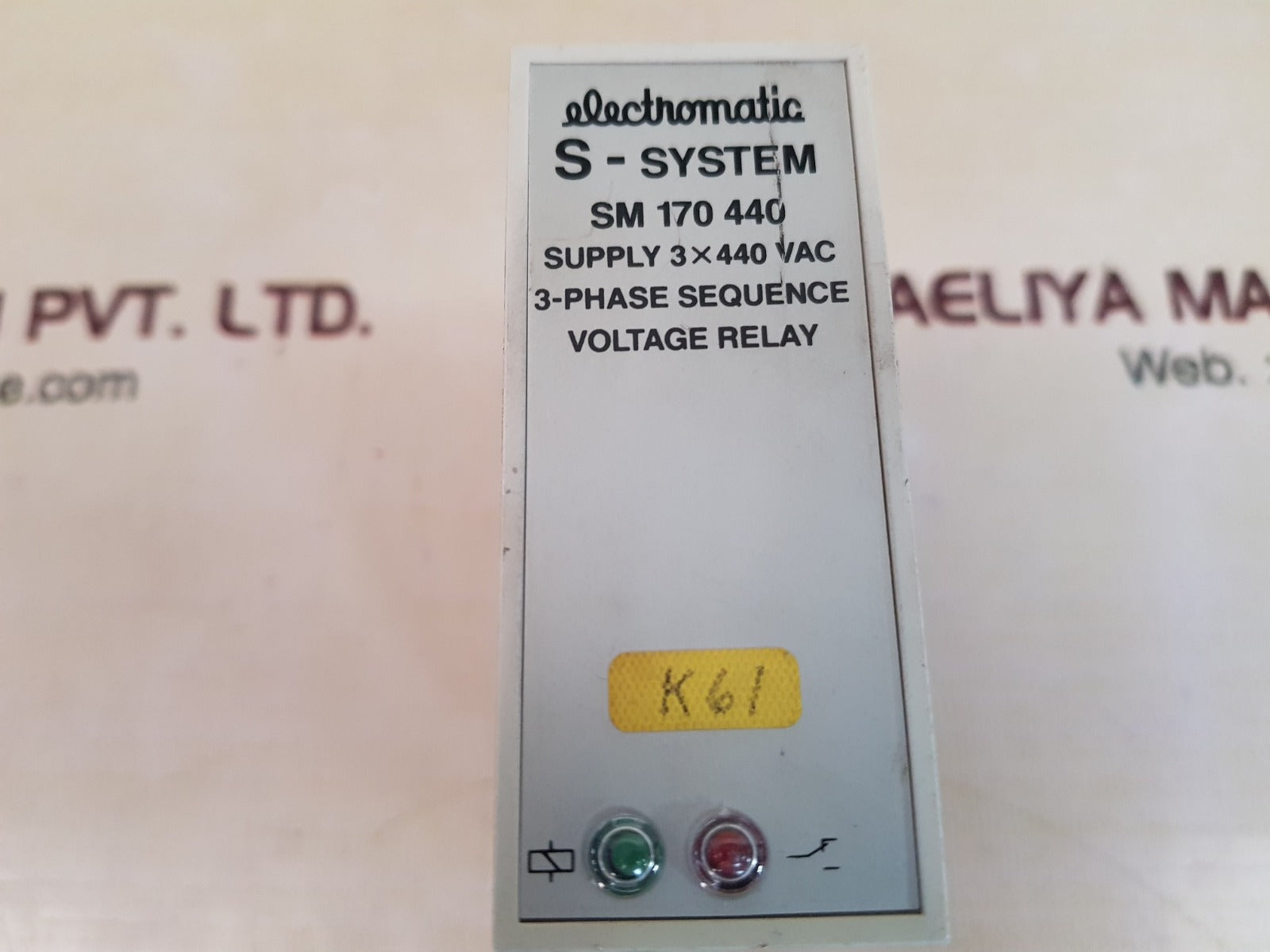 Electromatic s-system sm 170 440 3-phase sequence voltage relay with base