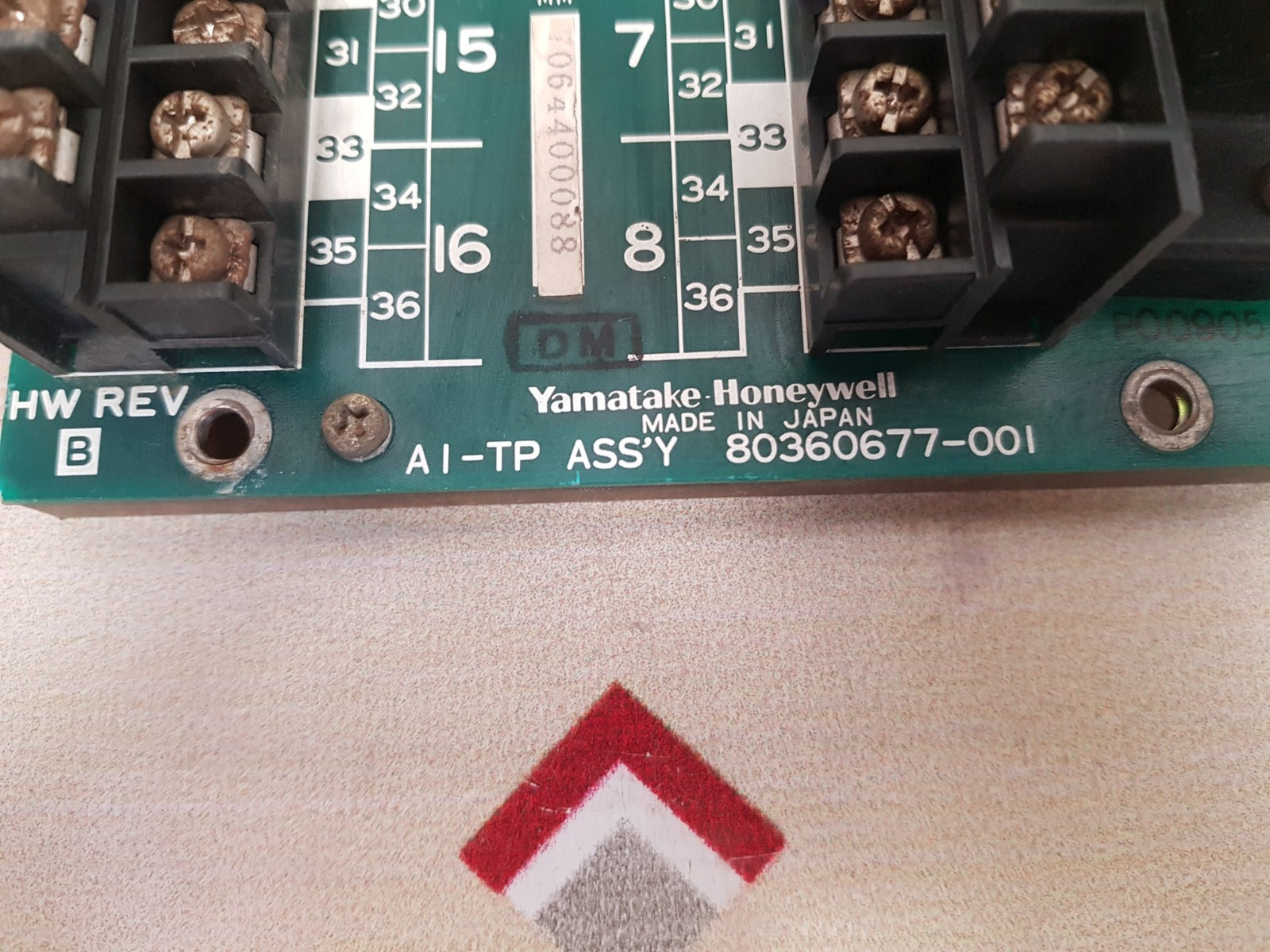 Yamatake honeywell ai-tp 80360677-001 board