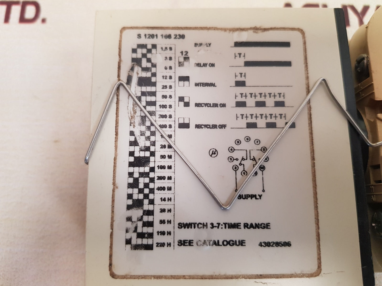 Carlo gavazzi s 1201 166 230 combi timer automatic start