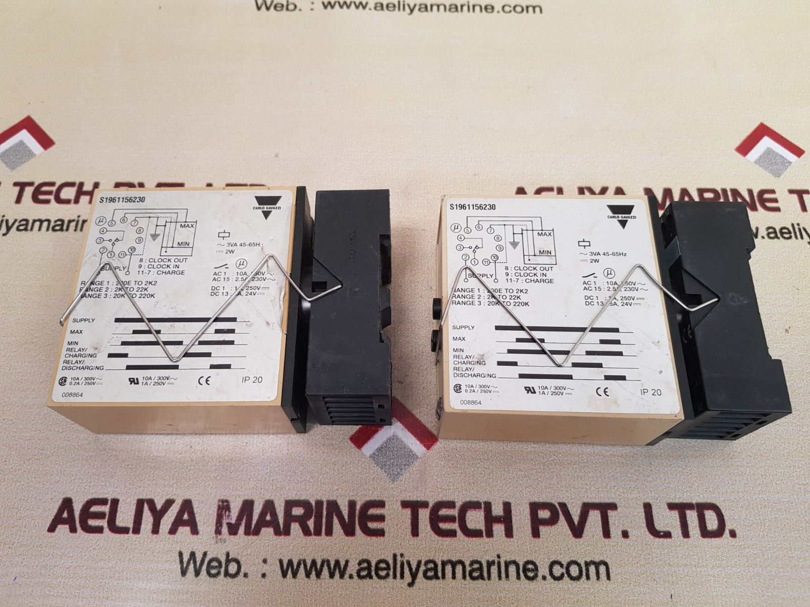 Carlo gavazzi s 1961 156 230 dual level relay