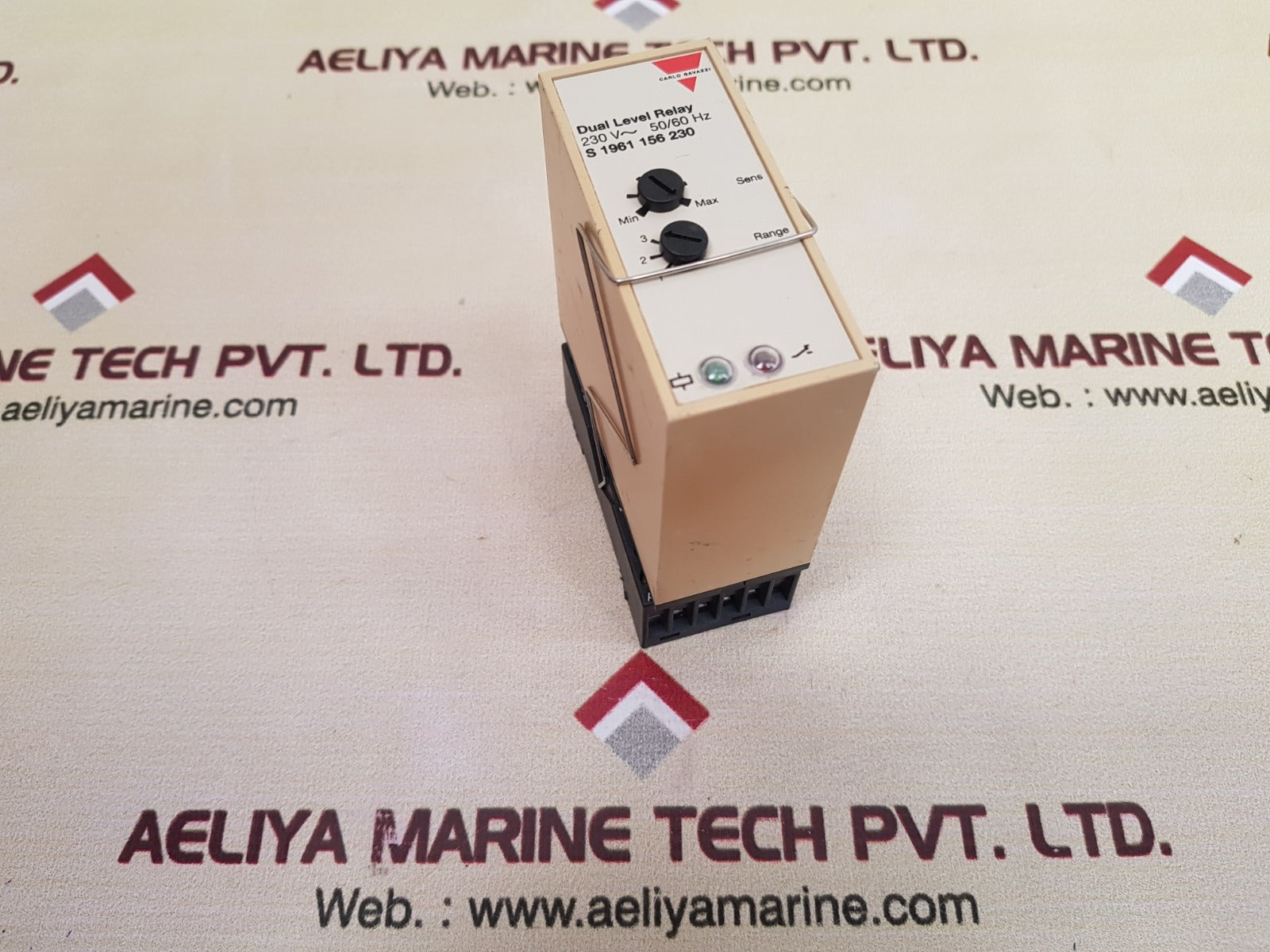 Carlo gavazzi s 1961 156 230 dual level relay