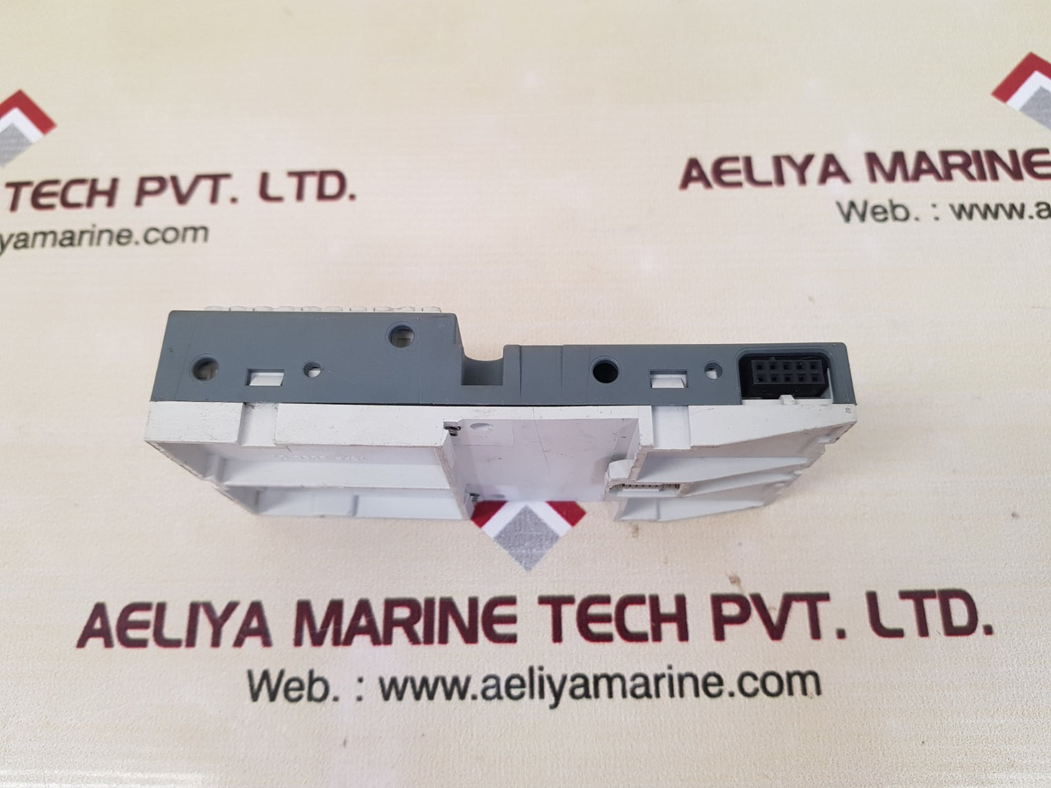 Abb tu505 b1 fbp terminal unit  1sap210200r0001