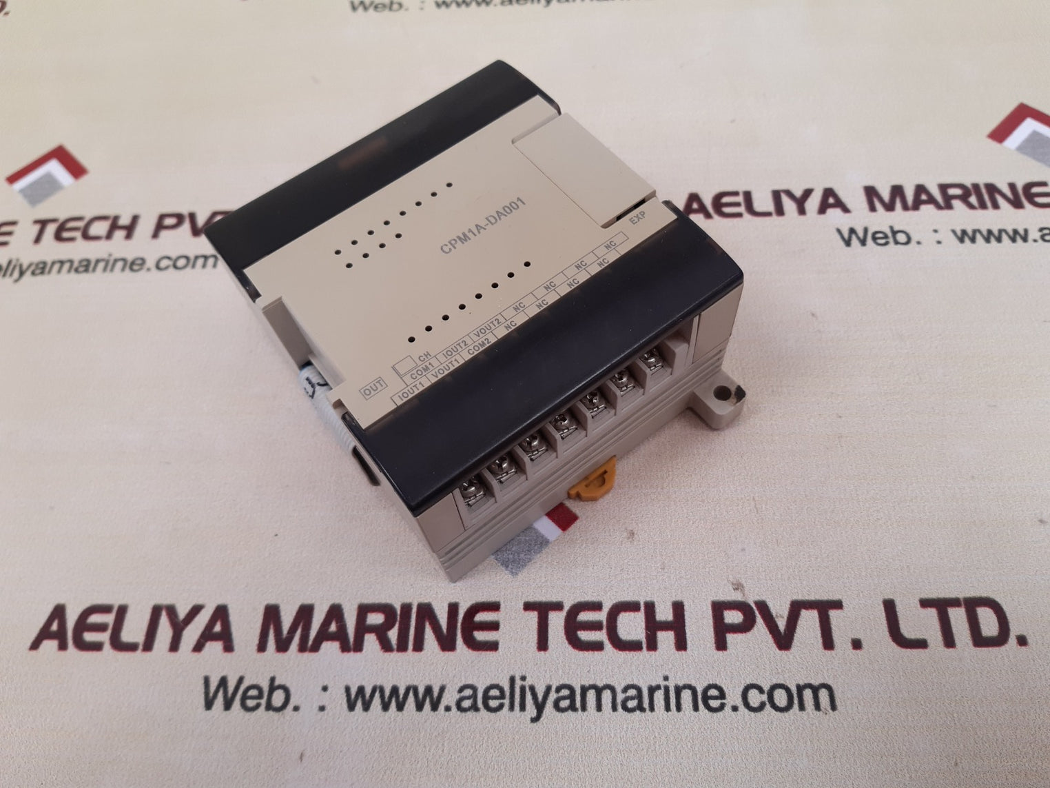 Omron cpm1a-da001 d/a unit 