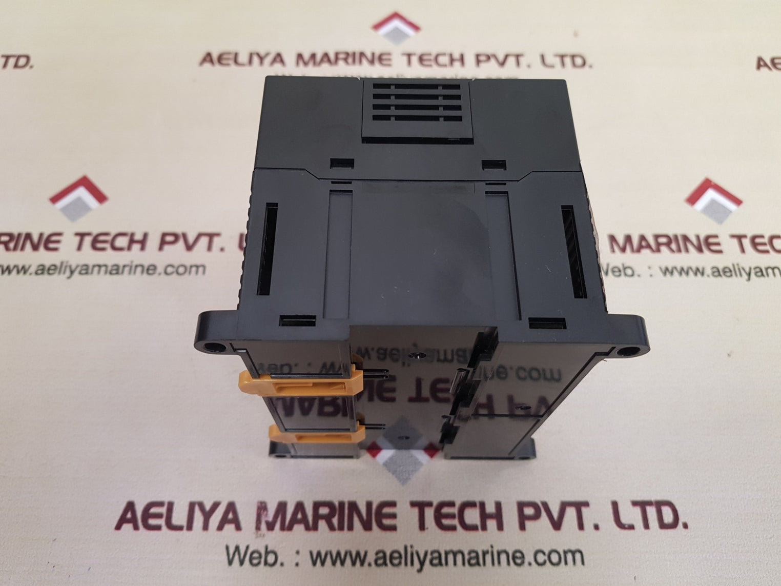 Omron sysmac cp1e-n30dt-d programmable controller