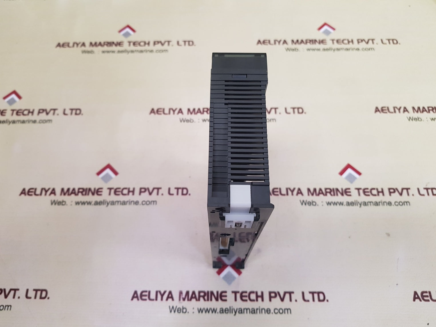 Mitsubishi melsec ax71 programmable controller