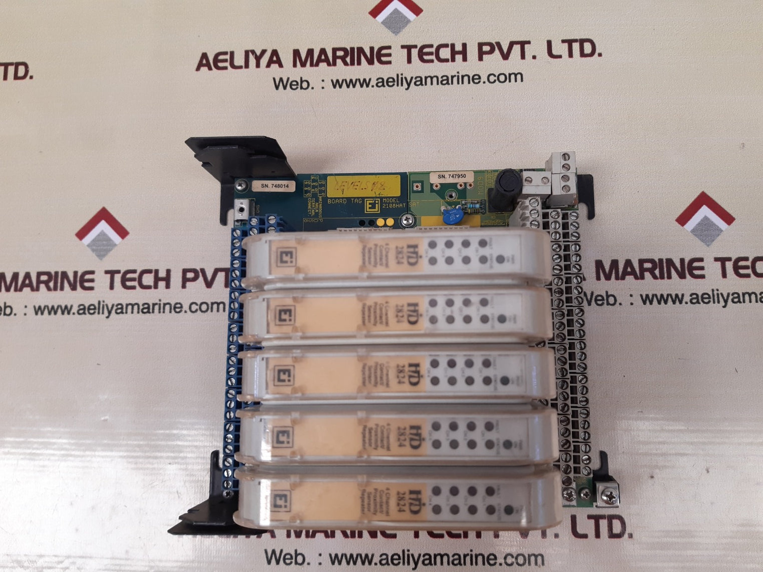 Elcon hid 2824 isolating and signal repeater 