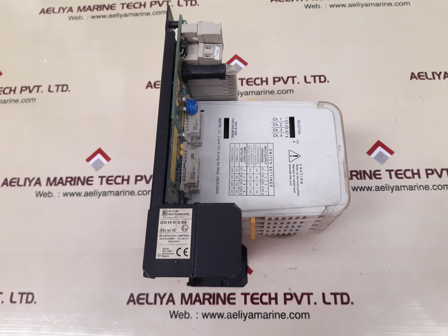 Elcon hid 2824 isolating and signal repeater 