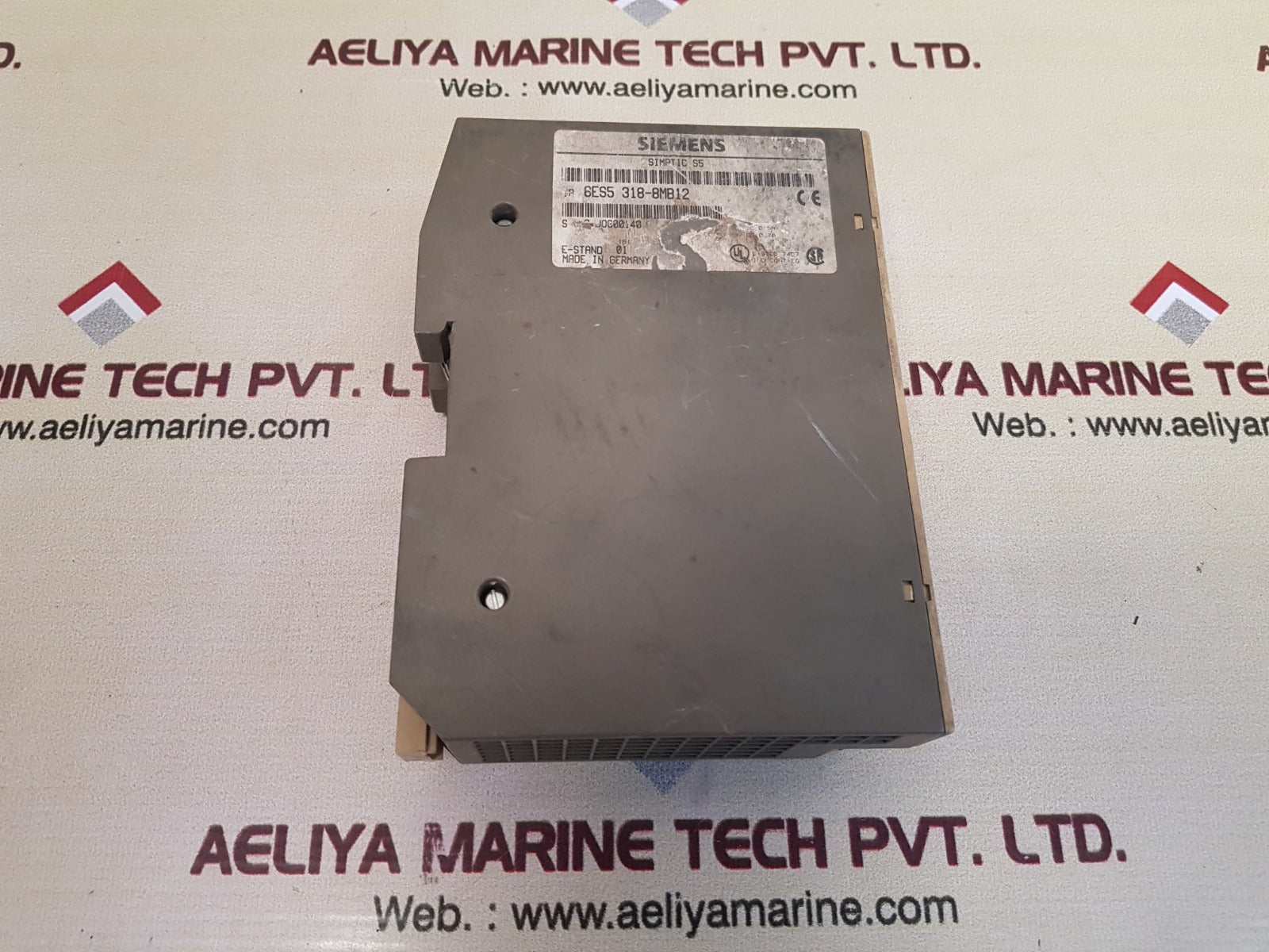 Siemens simatic s5 et200u 6es5 318-8mb12 interface module