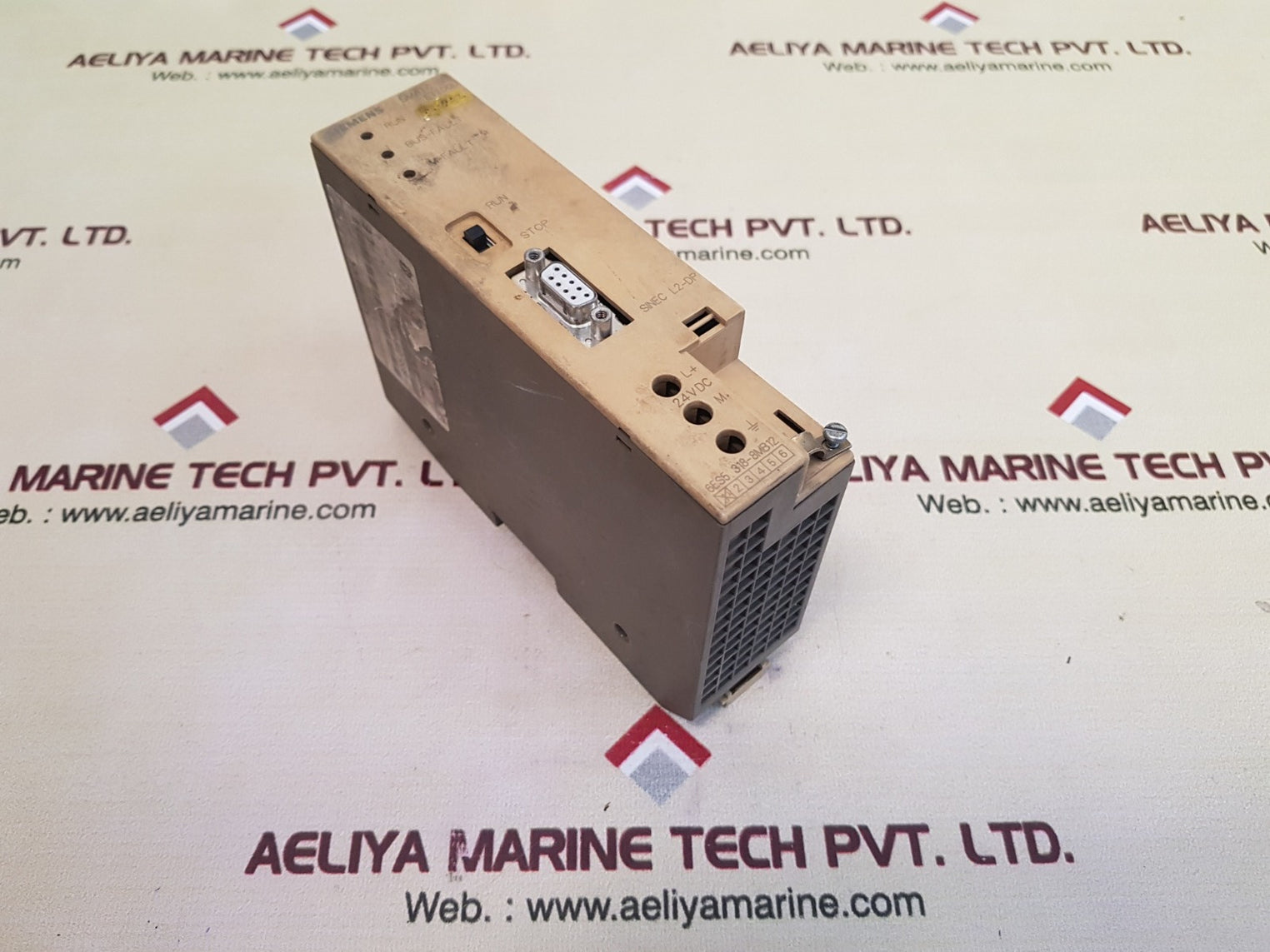 Siemens simatic s5 et200u 6es5 318-8mb12 interface module