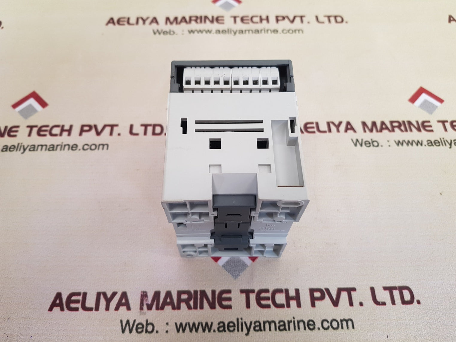 Abb xm06b5-j12.0 1sbp260103r1001