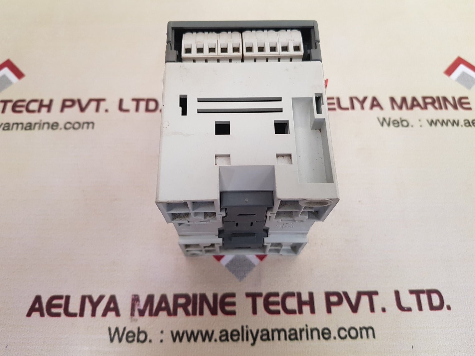 Abb xi16e1-e4.0 extension input 1sbp260100r1001