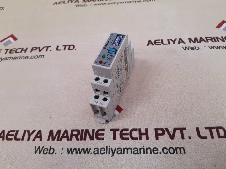 Finder 81.01 time delay relay