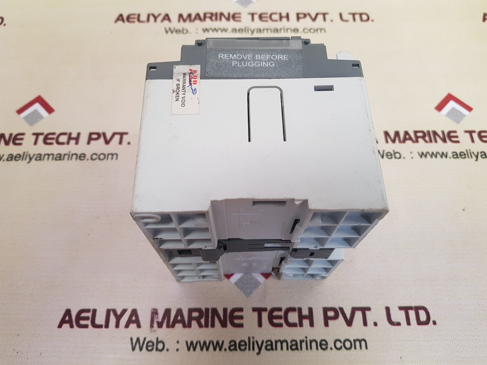 Abb icmk14n1-j13.0 controller 1sbp260052r1001 remote unit 