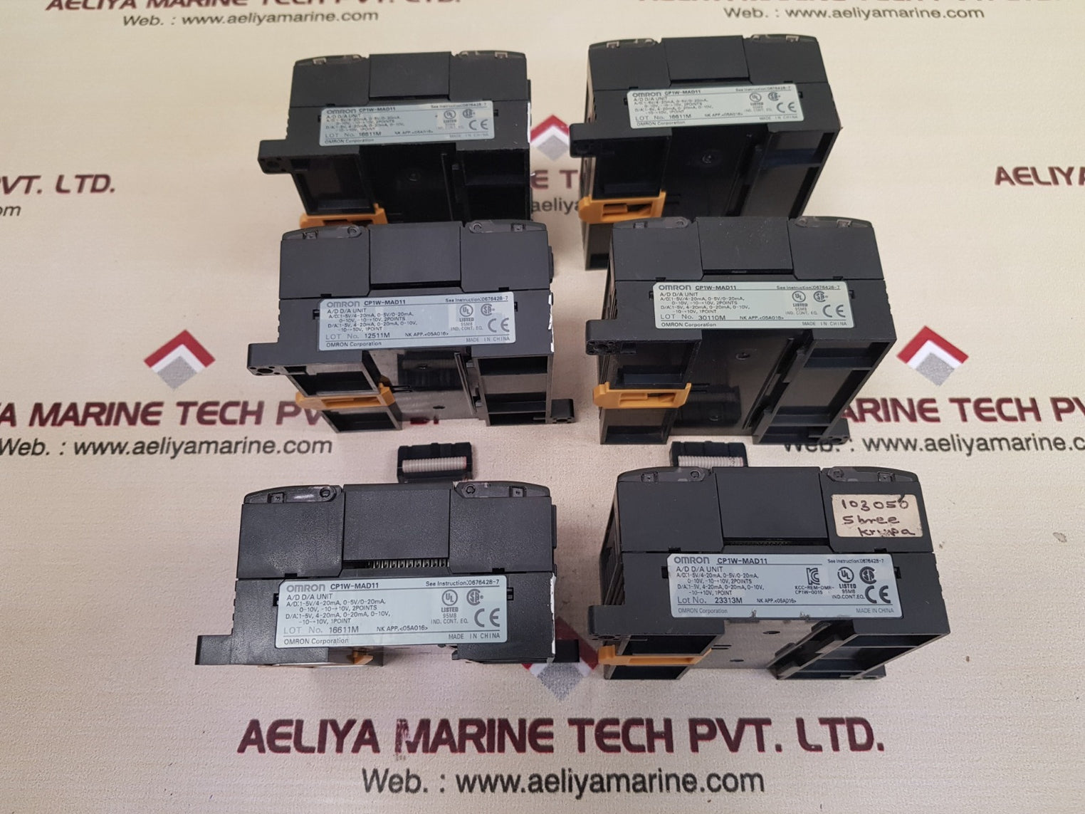 Omron cp1w-mad11 a/d d/a unit 