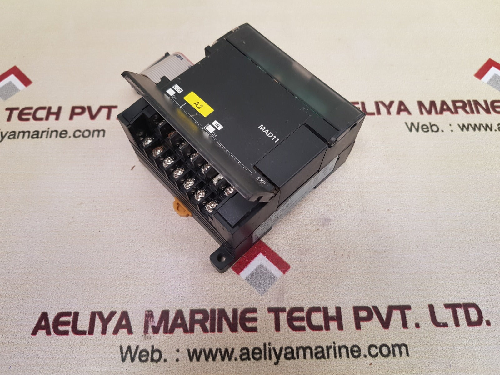 Omron cp1w-mad11 a/d d/a unit 