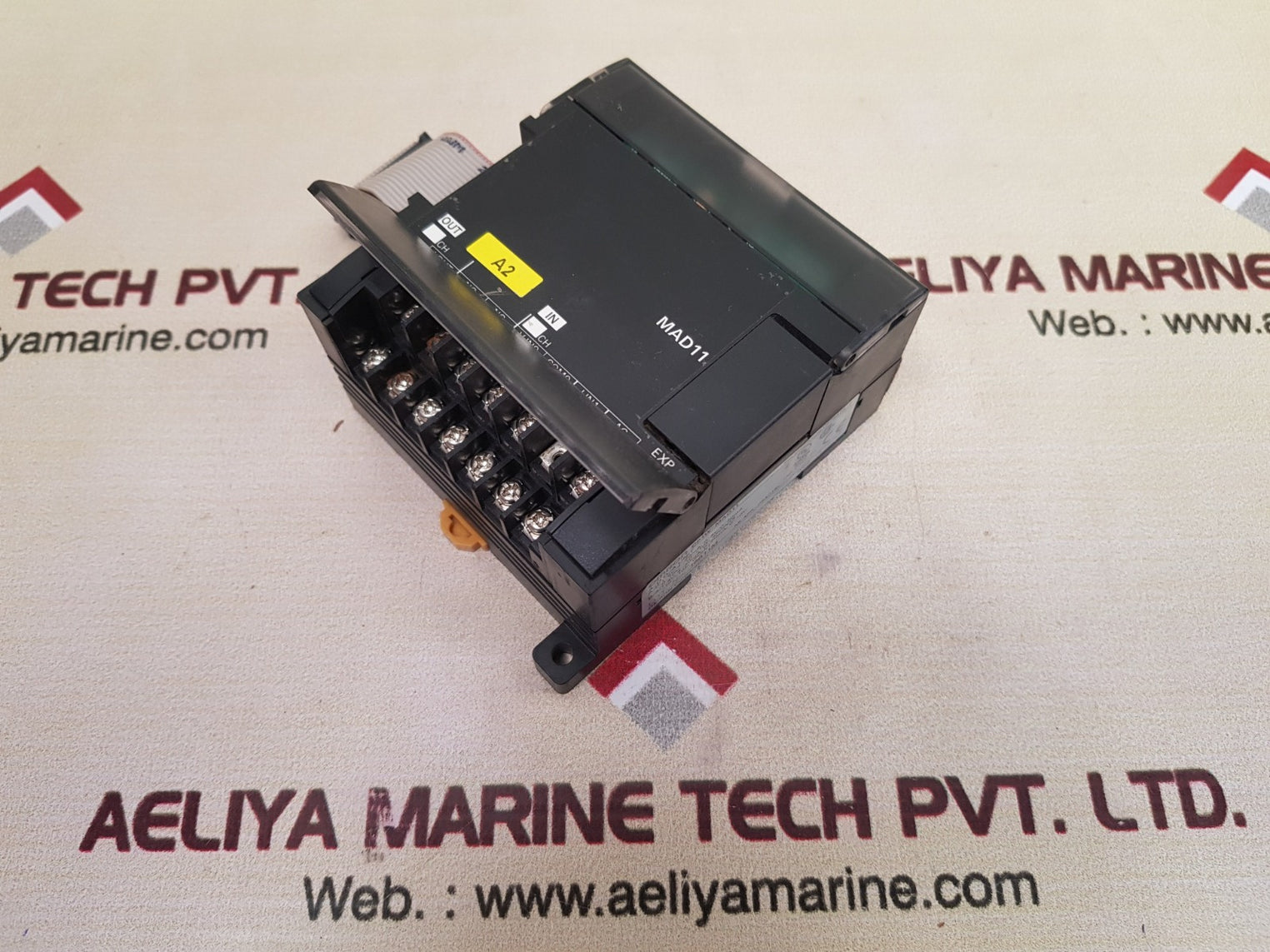 Omron cp1w-mad11 a/d d/a unit 