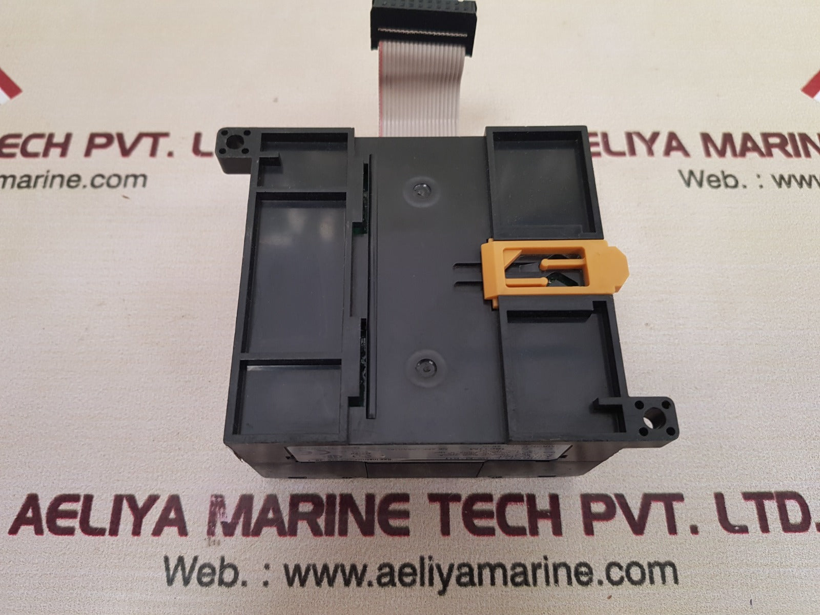 Omron cp1w-mad11 a/d d/a unit 