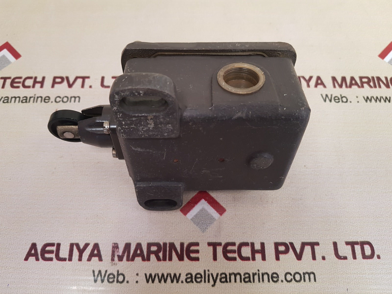 Schmersal mr441-11y limit switch 