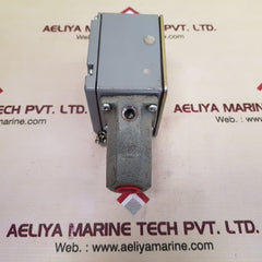 Square d class 9012 adw-4 pressure switch