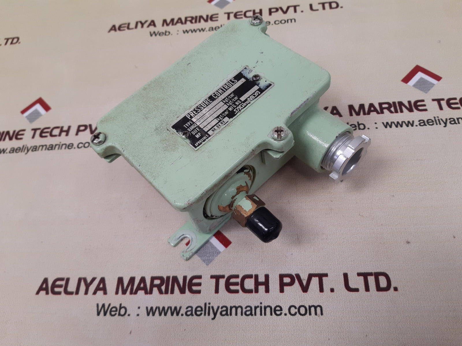 Saginomiya sns-c106wm02q pressure controls