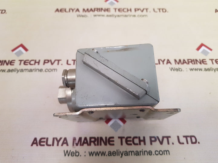 Danfoss kps43 060-3120 pressure control switch ip 67