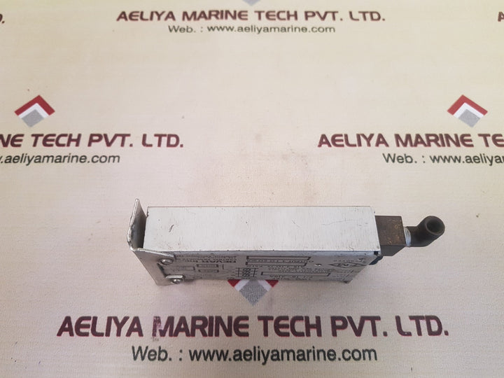 Devar 18-218a two wire signal converter