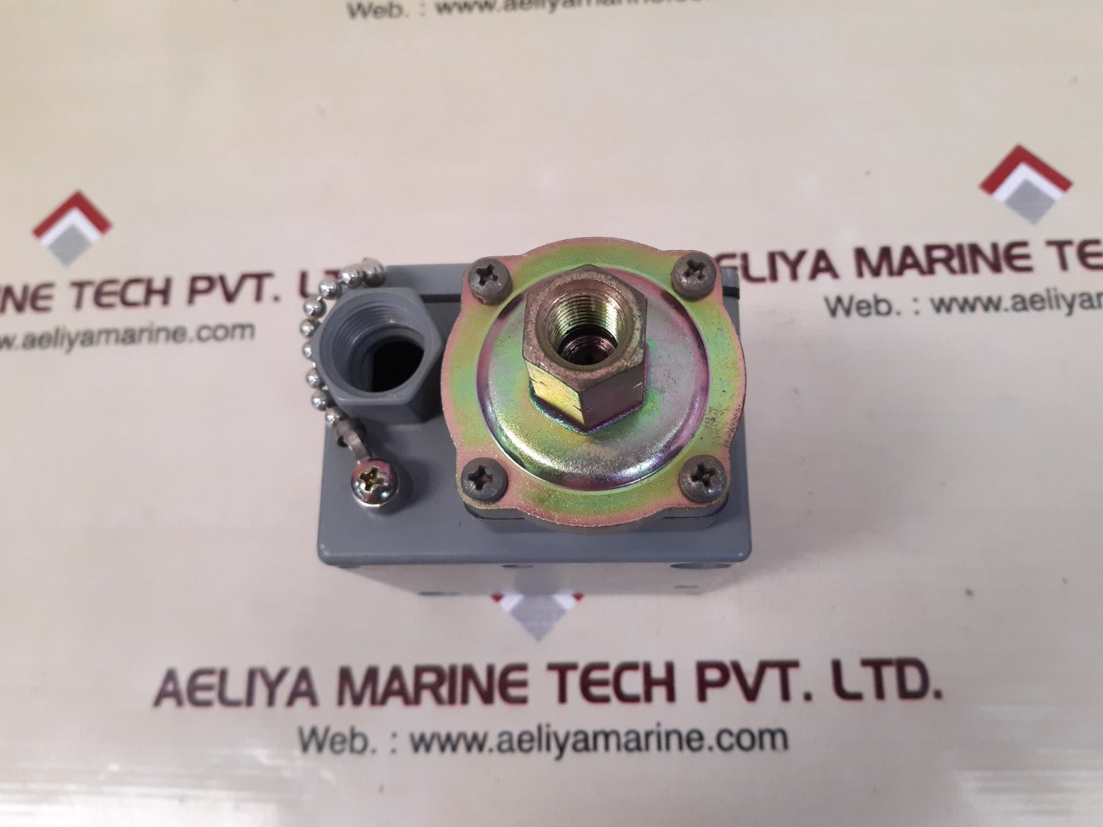 Square d 9012 gaw-4 ser.c pressure switch