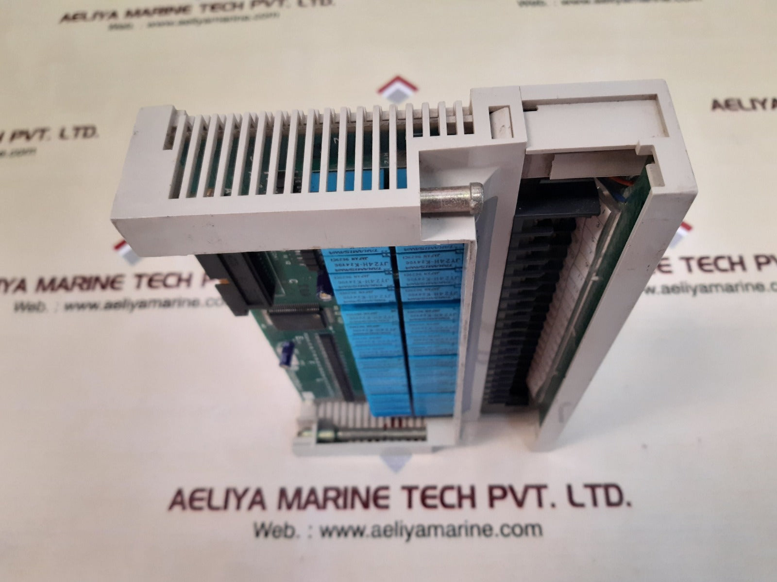 Hitachi yry 20bh output module