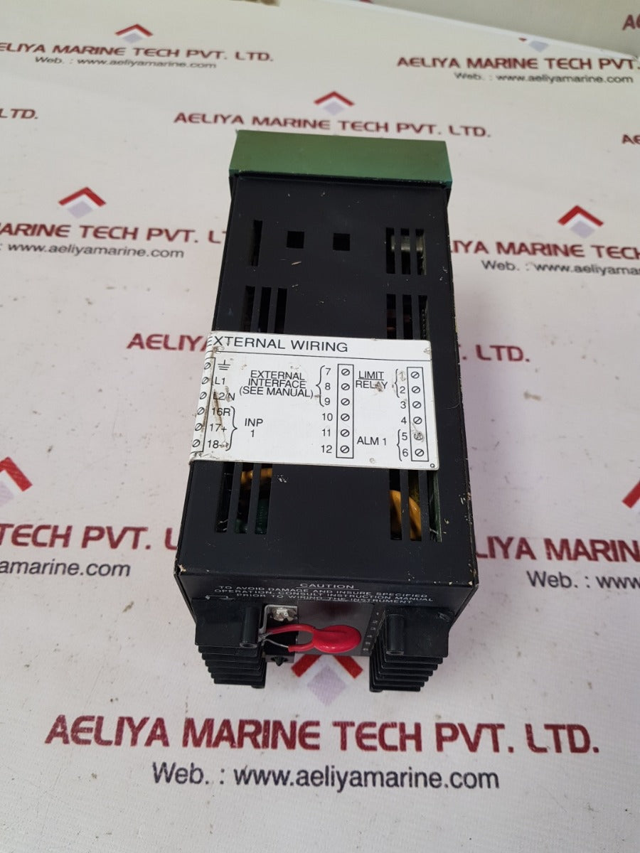 Honeywell dc3005-0-000-1-fm-0111 high limit temperature controller