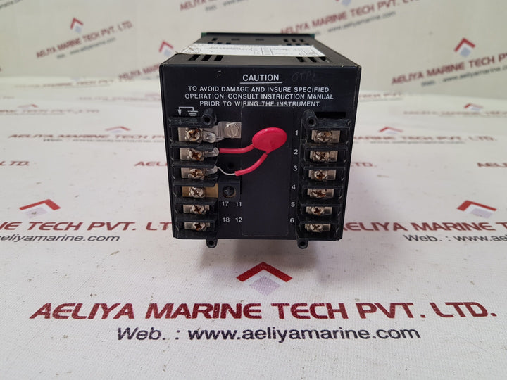Honeywell dc3005-0-000-1-fm-0111 high limit temperature controller