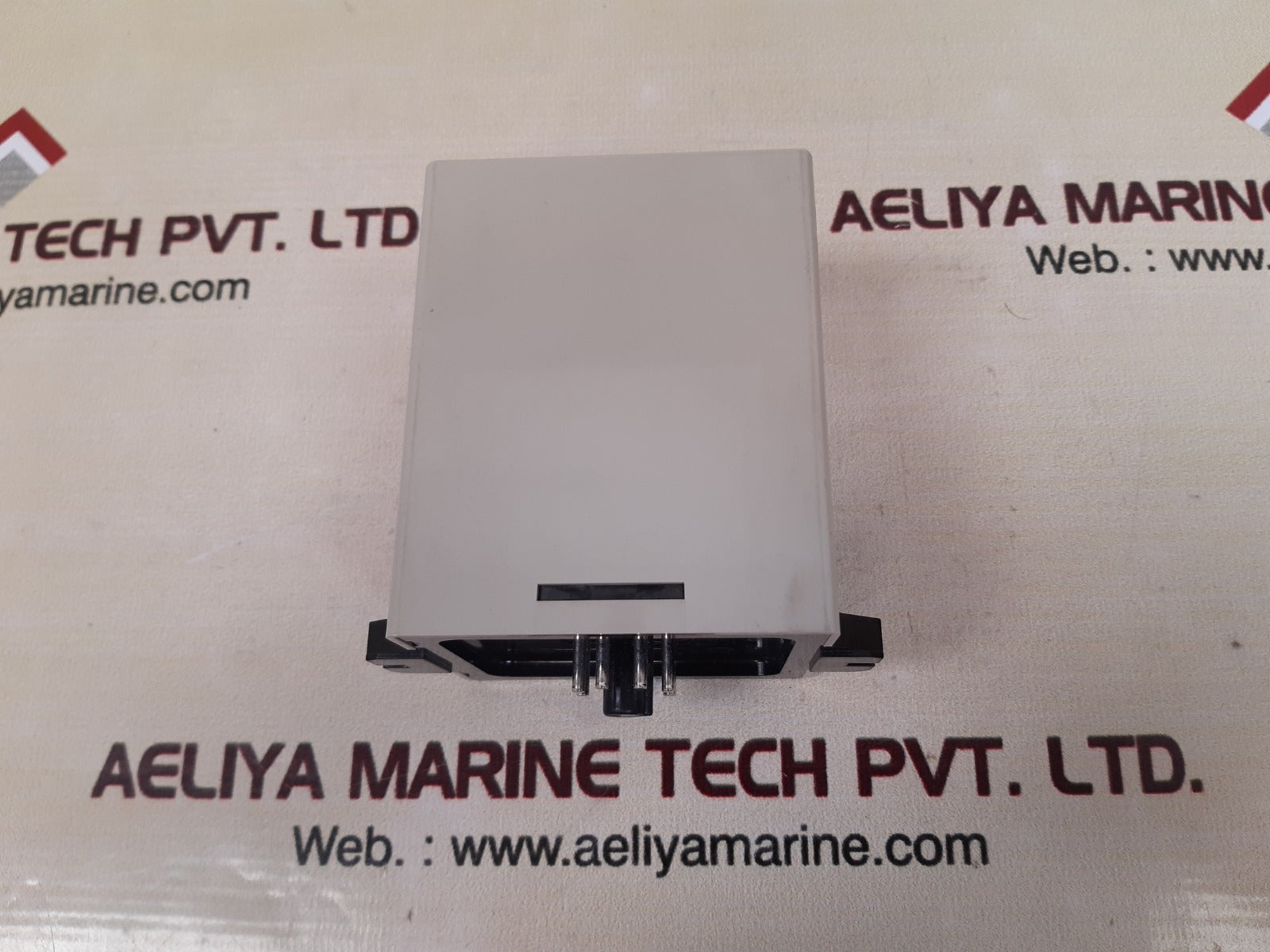 Omron sdv-fm6 voltage sensor 100/110vac