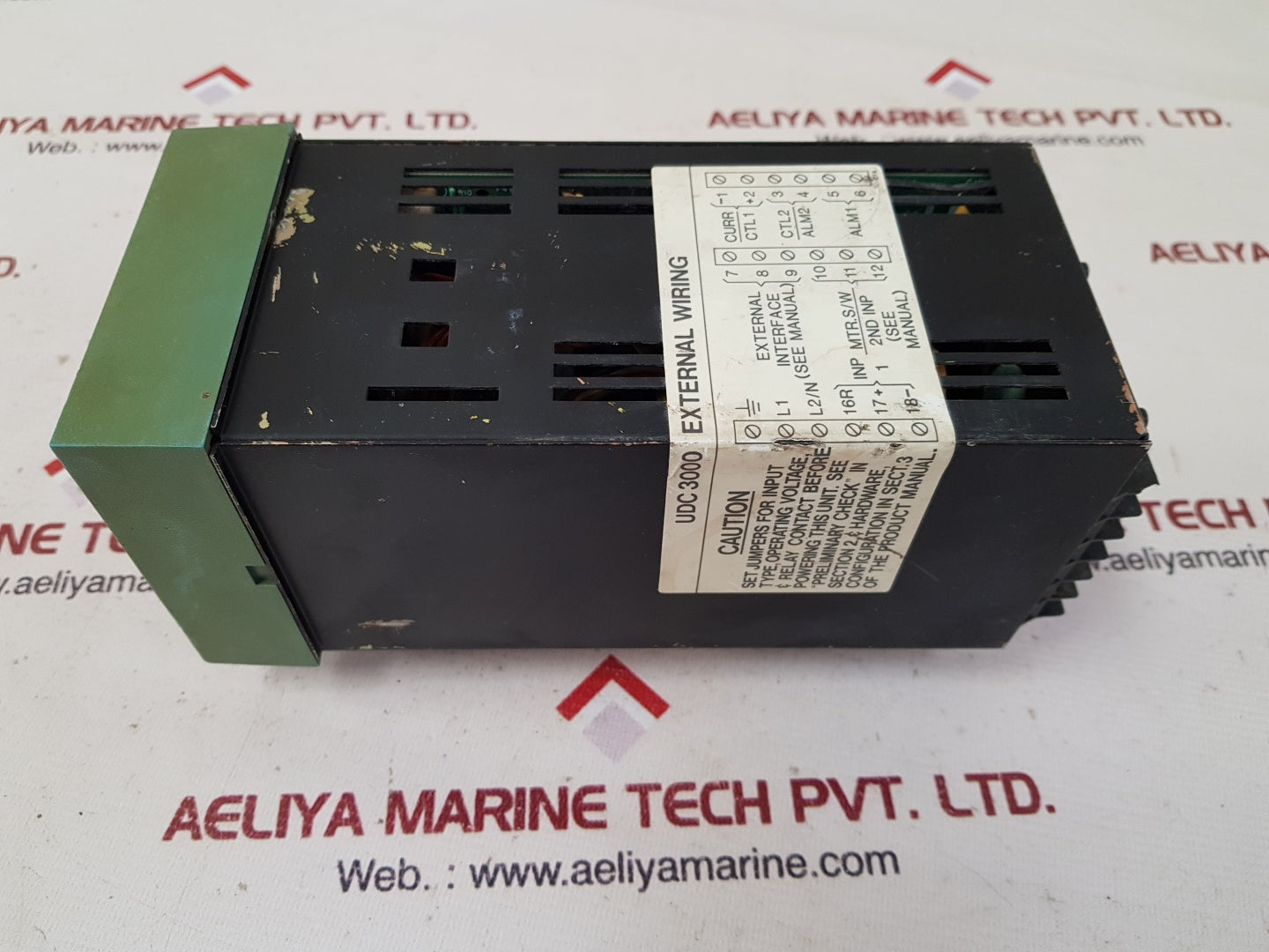 Honeywell dc3003-0-000-1-00-0111 temperature controller