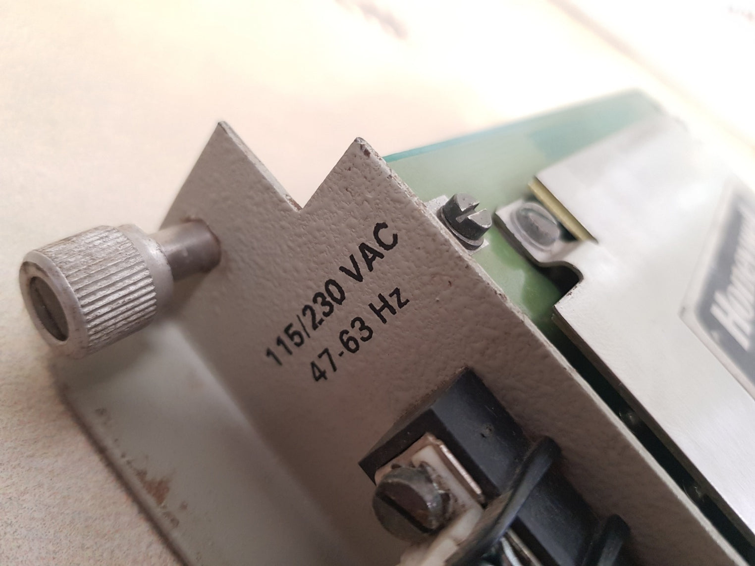 Honeywell 621-9934 i/o system power supply 1.6/0.8 amps 47/63 hz