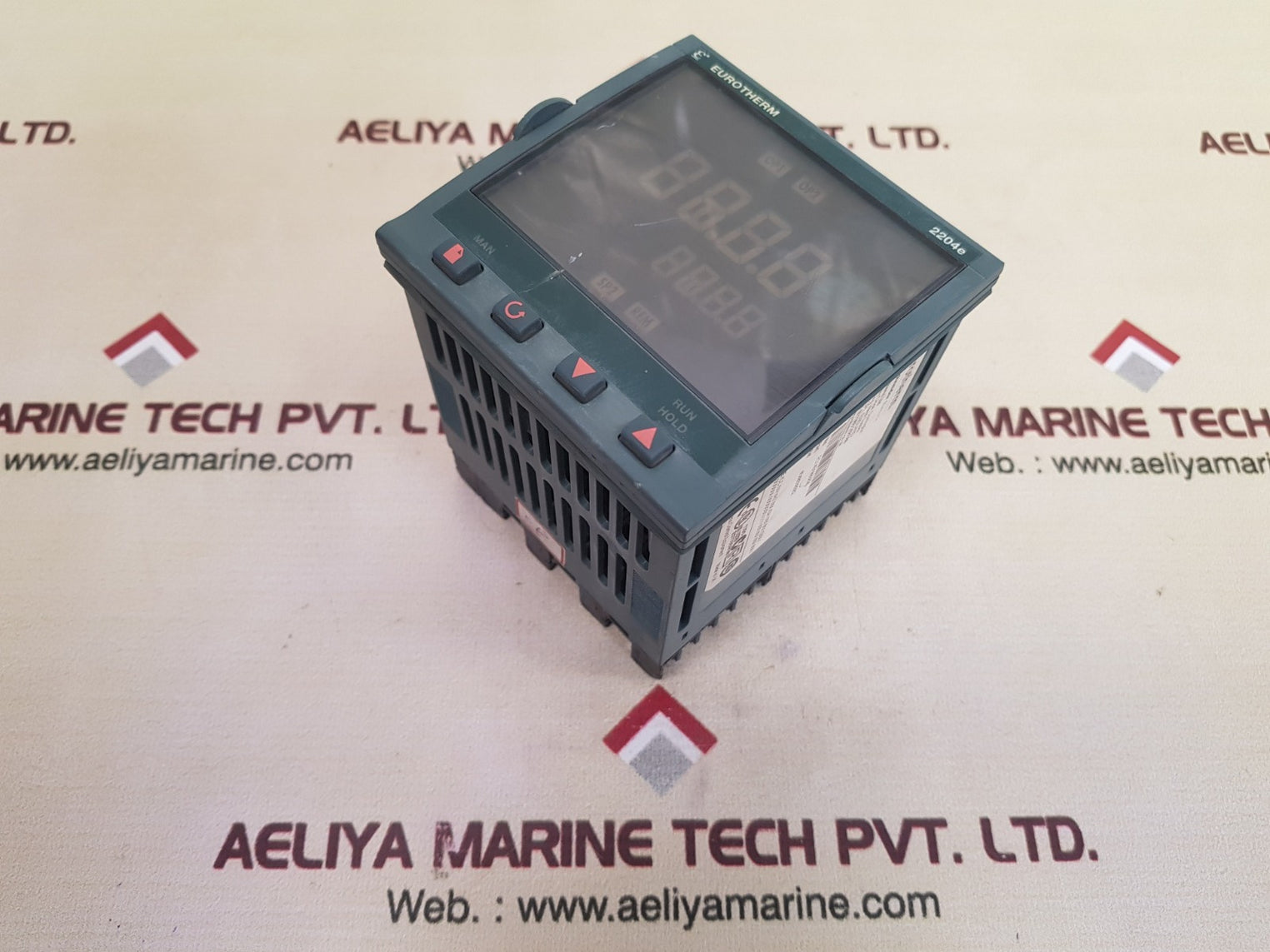 Eurotherm 2204e temperature controller